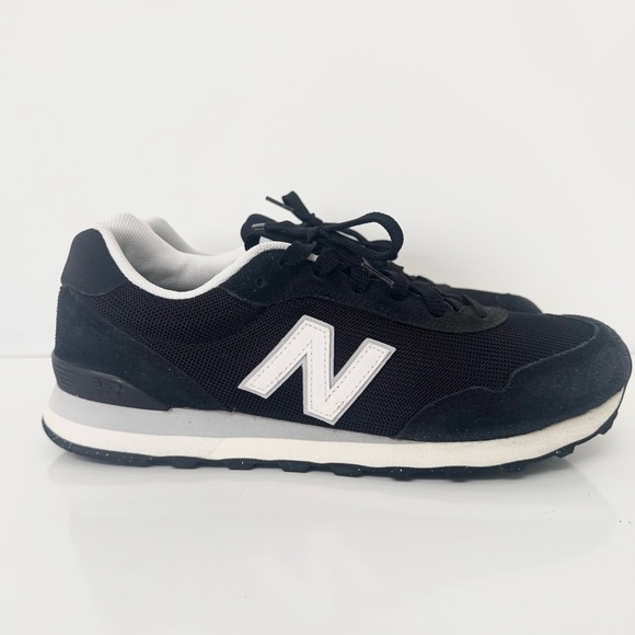New Balance Other - New Balance 515 v3 Mens Sneaker Black and White Size 11.5